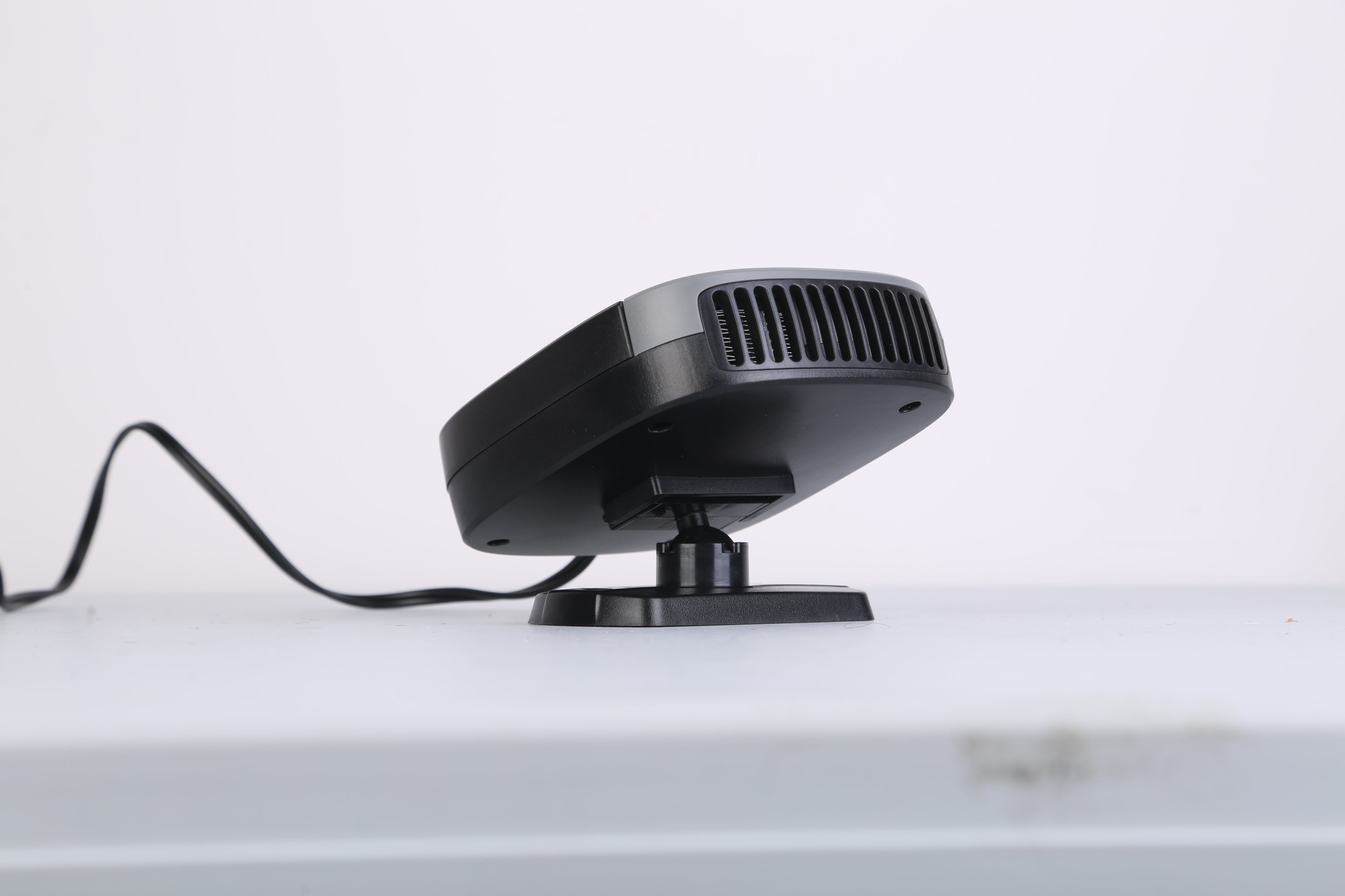 12V 150W Portable Car Auto Heater Heating Fan 2 In 1 Defroster Demister Windshield Heater Automotive Cooling Fan